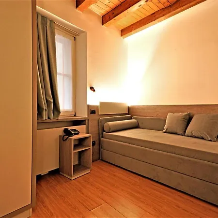 Joyce Hotel 3*