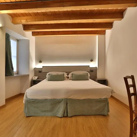 Joyce Hotel 3*