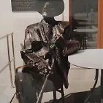 Joyce Hotel