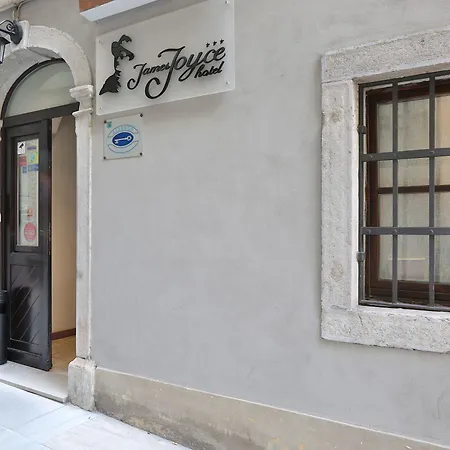 Joyce Hotel