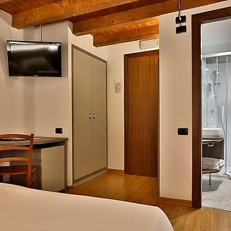 James Joyce Otel 3*