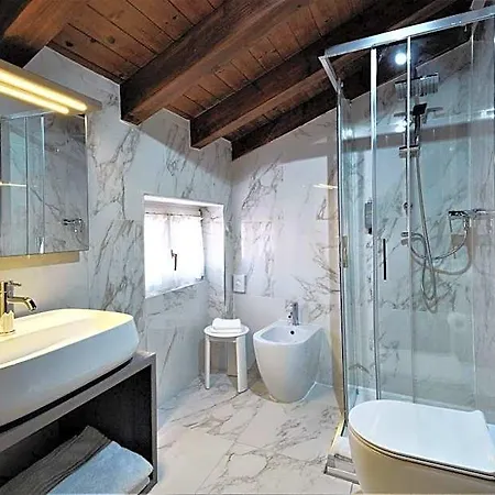 Otel James Joyce 3*